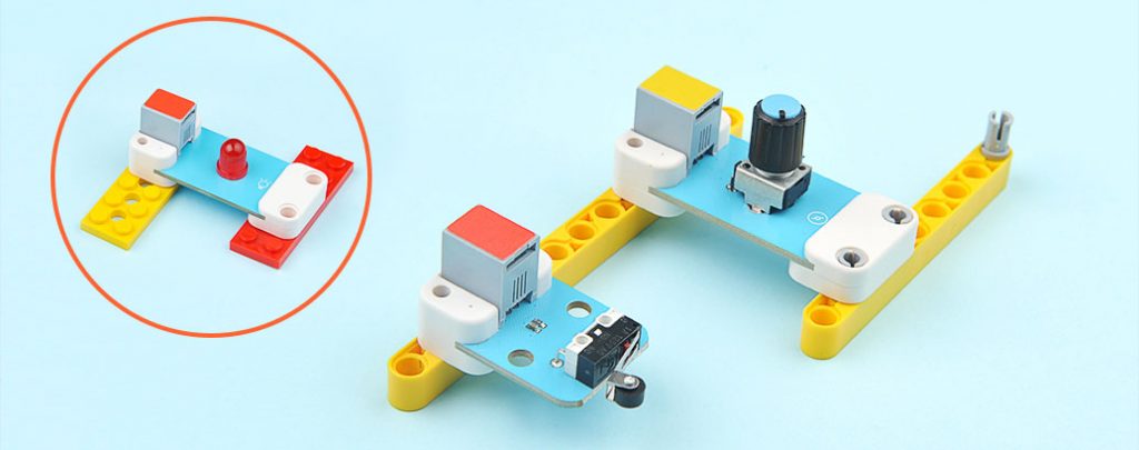 Compatible to Lego bricks Compatible to the salient points and plugs of Lego bricks and make it possible to create new projects with your ideas.